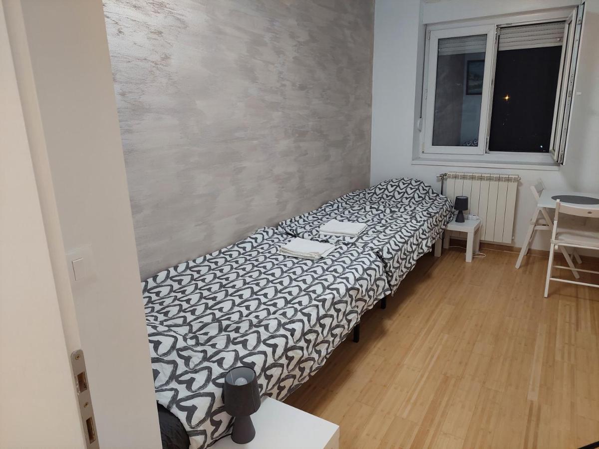 City Passage Apartments- Rooms ノヴィ・サド エクステリア 写真