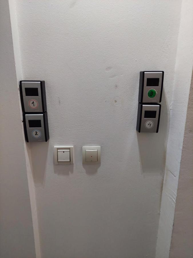 City Passage Apartments- Rooms ノヴィ・サド エクステリア 写真